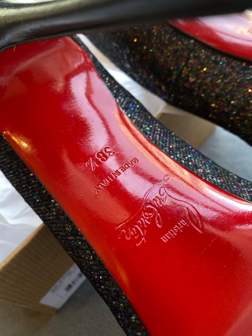 Christian Louboutin So Kate 38.5 - Picture 7 of 8
